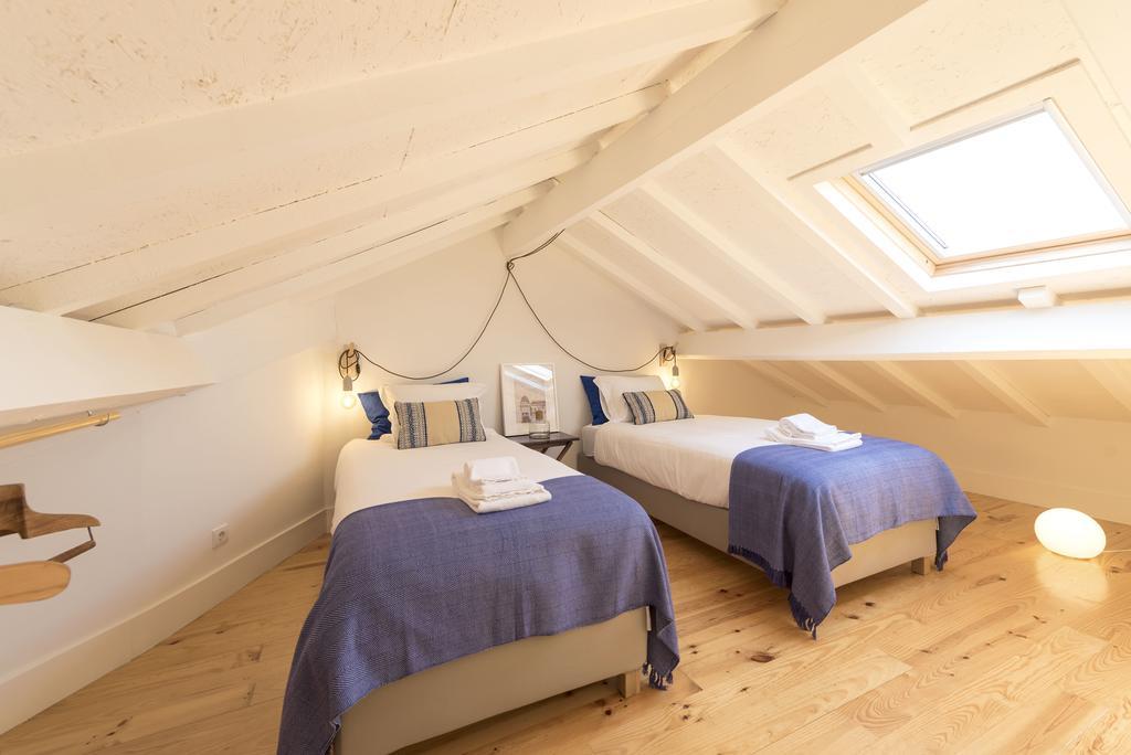 Lovelystay - Top Floor Balcony Apartment Porto Exterior foto