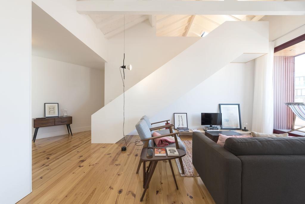 Lovelystay - Top Floor Balcony Apartment Porto Exterior foto